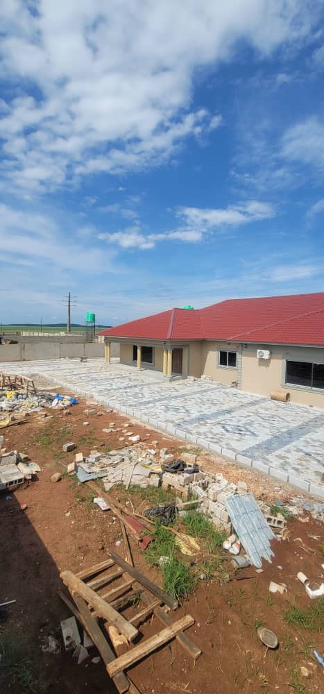 4 BEDROOM HOUSE. Lusaka, Lilayi Madson — photo 3